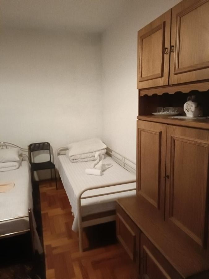 Hostel พอซนาน ภายนอก รูปภาพ