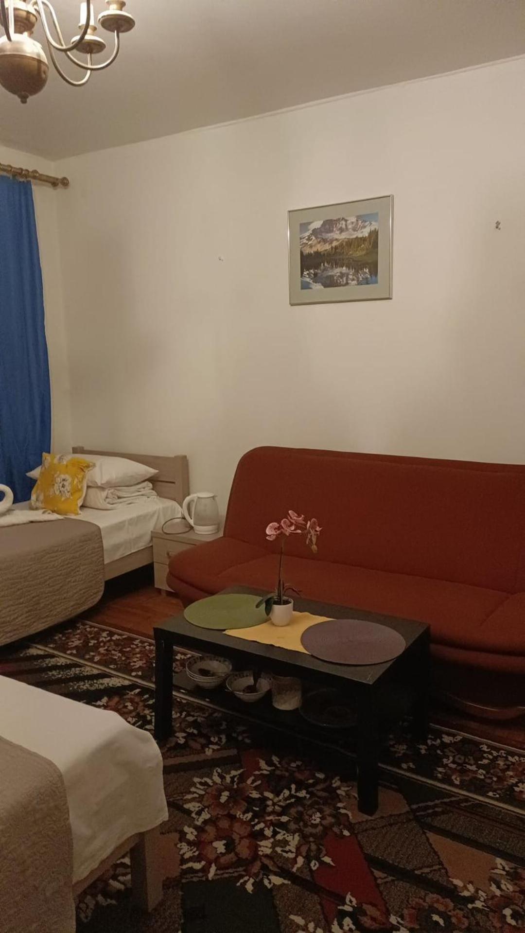 Hostel พอซนาน ภายนอก รูปภาพ