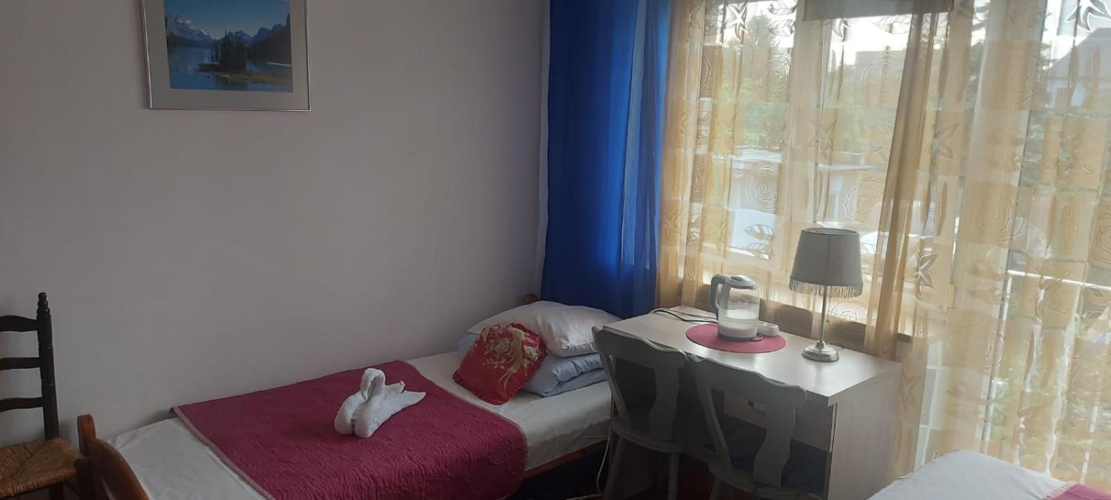 Hostel พอซนาน ภายนอก รูปภาพ