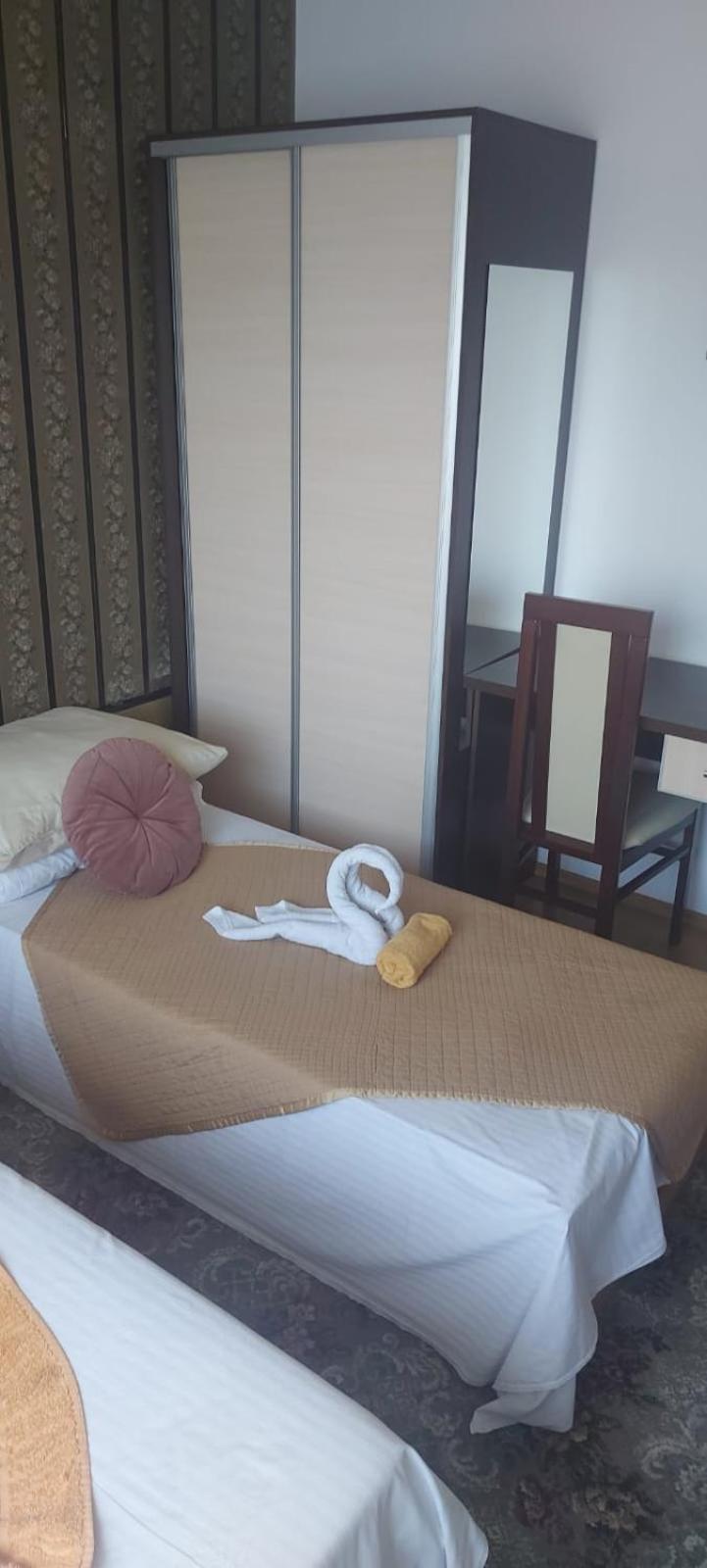 Hostel พอซนาน ภายนอก รูปภาพ