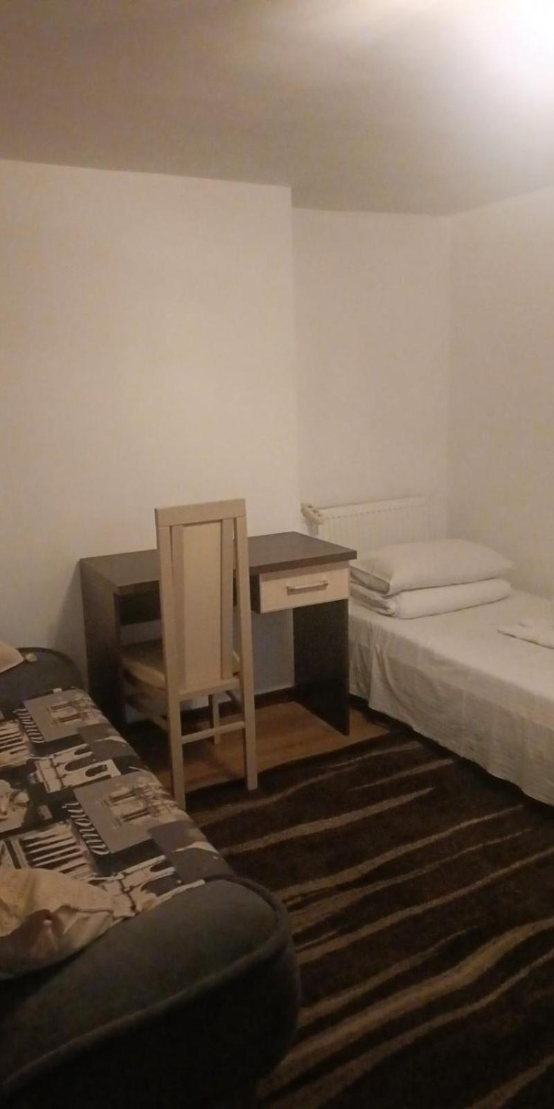 Hostel พอซนาน ภายนอก รูปภาพ